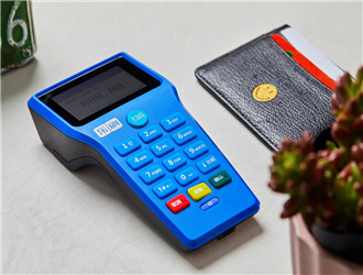 pos機刷了卡怎么取錢？